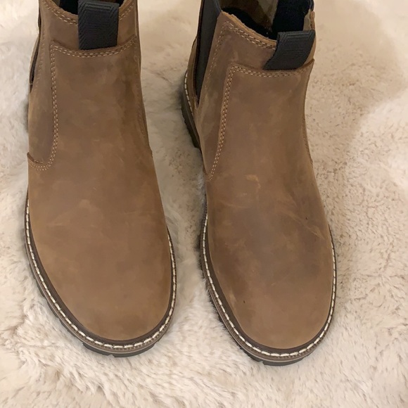 New Kodiak boots - Picture 2 of 7